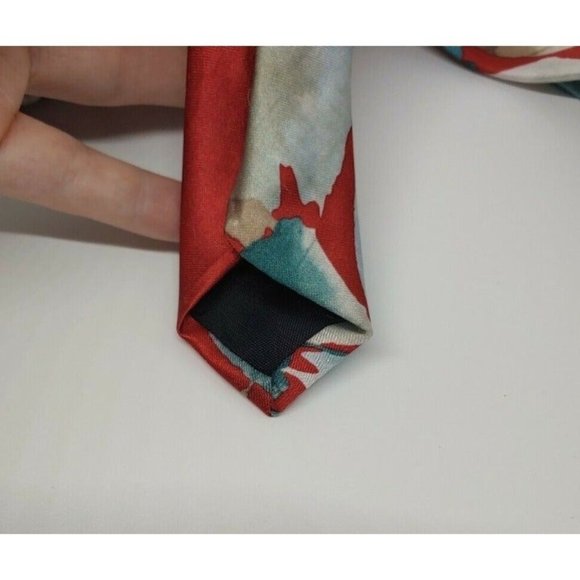 VTG Etienne Aigner Mens Abstract Floral Multicolor Pattern, Red, Green, Purple - Picture 5 of 7